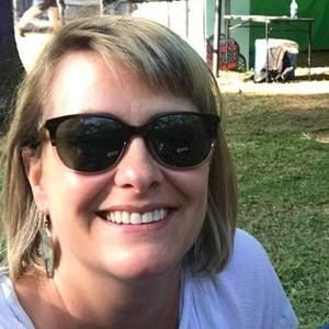 Meet your Posher, Polly